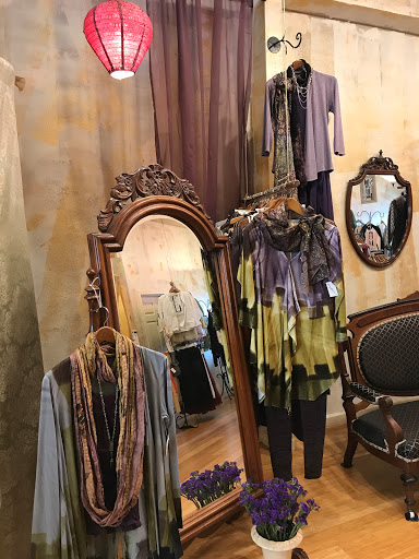 Boutique «Bonjour», reviews and photos, 1336 Bay St, Florence, OR 97439, USA