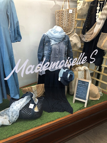 Magasin de vêtements pour femmes Mademoiselle S La Grande-Motte