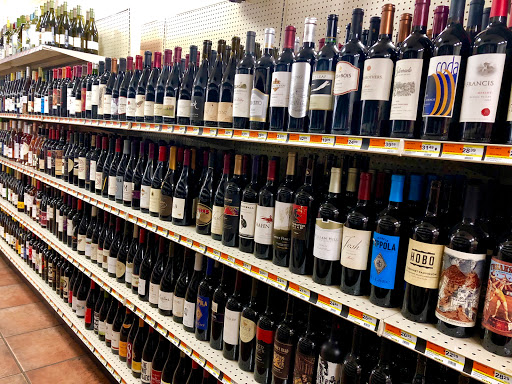 Grocery Store «Block Island Grocery», reviews and photos, 242 Ocean Ave, New Shoreham, RI 02807, USA