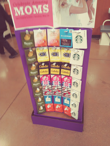 Grocery Store «Kroger», reviews and photos, 1350 N High St, Columbus, OH 43201, USA