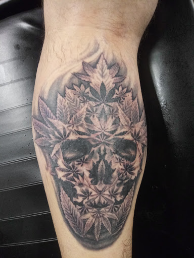 Tattoo Shop «Absolute Tattoo», reviews and photos, 1212 S Kansas Ave, Topeka, KS 66612, USA