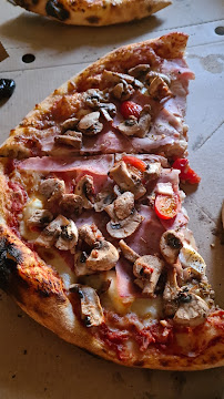 Plats et boissons du Pizzeria Pizza Carpentras - Livraison - Emporter . - n°11