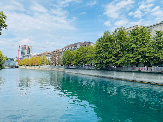 Rezensionen über Limmat Schriftzug in Zürich - Andere