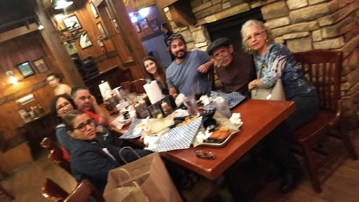 Shopping Mall «Villaggio Shopping Center», reviews and photos, 7959 N Blackstone Ave, Fresno, CA 93720, USA