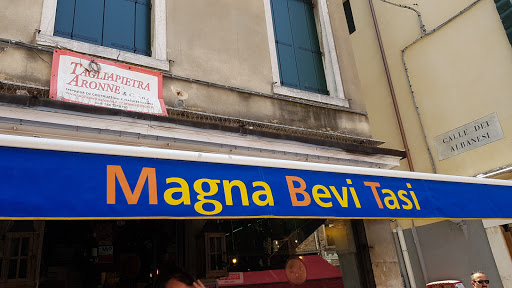 Magna Bevi Tasi