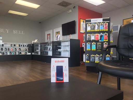 Cell Phone Store «Blazing Electronics», reviews and photos, 3411 N Rock Rd #130, Wichita, KS 67226, USA