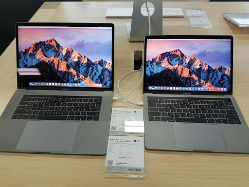 Electronics Store «Best Buy», reviews and photos, 400 26th Ave NW, Norman, OK 73069, USA