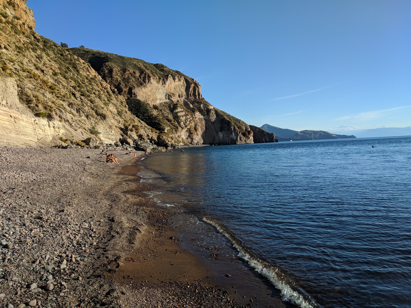 Zdjęcie Spiaggia Valle Muria z powierzchnią turkusowa czysta woda