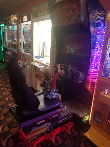 Bowling Alley «Emerson Bowling Lanes», reviews and photos, 1501 36th St, Parkersburg, WV 26104, USA