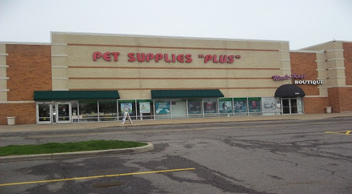 Pet Supplies Plus, 220 Market Dr, Elyria, OH 44035, USA, 