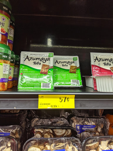 Grocery Store «Grocery Outlet Bargain Market», reviews and photos, 1950 14th Ave SE, Albany, OR 97322, USA