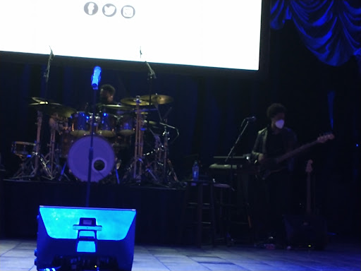 Tourist Attraction «Stanleyville Theater», reviews and photos, 10165 N Malcolm McKinley Dr, Tampa, FL 33612, USA