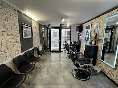 BARBER HAMZA à Saintes
