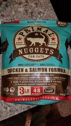 Pet Supply Store «Mud Bay», reviews and photos, 2540 NW 188th Ave, Hillsboro, OR 97124, USA