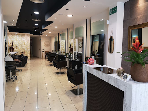 By Mumo -saló D'imatge en Tarragona, Tarragona