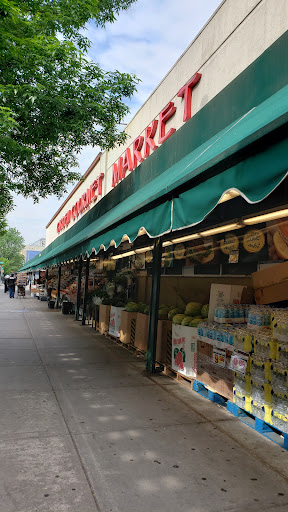 Gourmet Grocery Store «Garden Gourmet Market», reviews and photos, 5665 Broadway, Bronx, NY 10463, USA