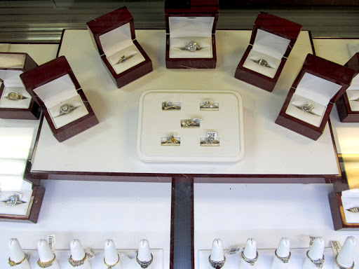 Pawn Shop «The Pawn Box at Aliana», reviews and photos, 7120 FM 1464, Richmond, TX 77407, USA