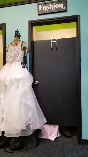 Boutique «SpellBound Boutique & Formal Wear», reviews and photos, 2455 Ridge Rd #129, Rockwall, TX 75087, USA