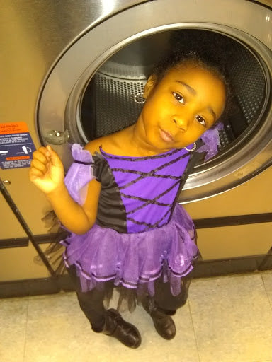 Laundromat «MR. SUDS LAUNDROMAT», reviews and photos, 443 S Evergreen Ave, Woodbury, NJ 08096, USA