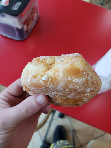 Breakfast Restaurant «Shipley Do-Nuts», reviews and photos, 925 N Industrial Blvd, Bedford, TX 76021, USA