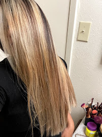 Lizy Beauty Salon - Photo 8 - Car repair in Dallas, TX, Dallas