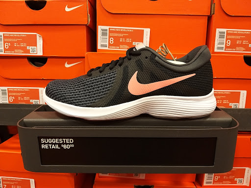 Clothing Store «Nike Factory Store», reviews and photos, 201 Boardwalk Blvd, Bossier City, LA 71111, USA