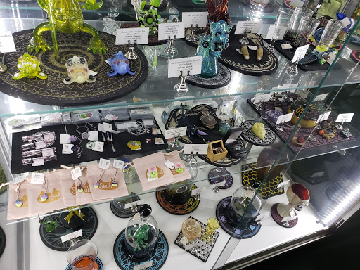 Vaporizer Store «HIGH Maintenance Smoke Shop», reviews and photos, 411 S Mill Ave #101, Tempe, AZ 85281, USA