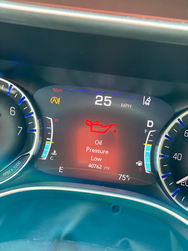 Car Dealer «Joey Accardi Chrysler, Dodge, Jeep, Ram», reviews and photos, 909 S Federal Hwy, Pompano Beach, FL 33062, USA