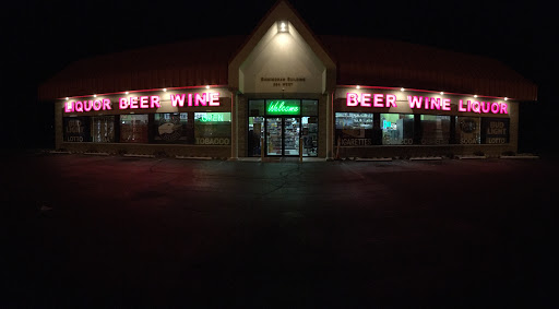 Liquor Store «Katie Plaza Discount Liquor», reviews and photos, 594 W Columbia Ave, Battle Creek, MI 49015, USA