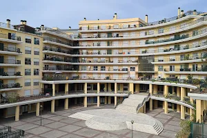 Edifício Sol Jardim image