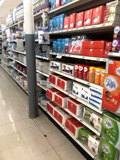 Discount Store «Kmart», reviews and photos, 241 Wooster Road North, Barberton, OH 44203, USA