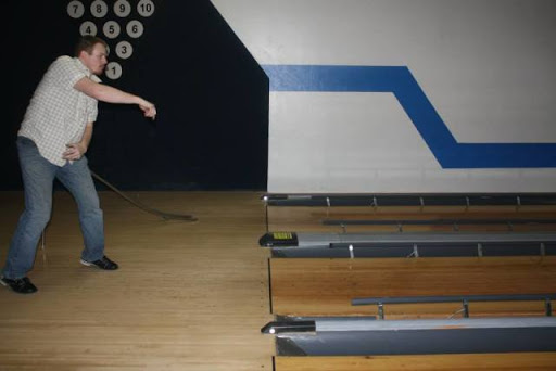 Bowling Alley «Woodburn Bowl», reviews and photos, 435 N Pacific Hwy, Woodburn, OR 97071, USA