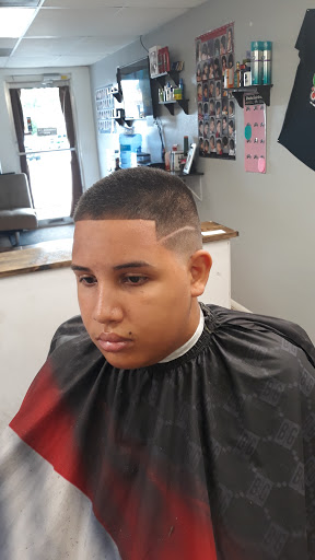 Barber Shop «Five Star Barbershop», reviews and photos, 11604 Seminole Blvd, Largo, FL 33778, USA