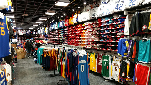 Shopping Mall «Fairlane Town Center», reviews and photos, 18900 Michigan Ave, Dearborn, MI 48126, USA