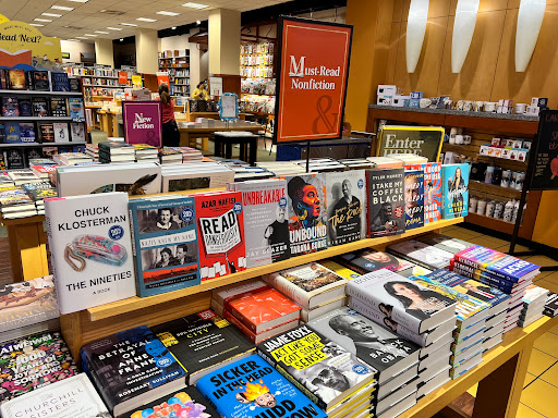 Book Store «Barnes & Noble», reviews and photos, 1260 Oviedo Marketplace Blvd, Oviedo, FL 32765, USA