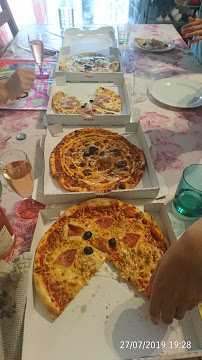 Plats et boissons du Pizzeria Napolipizza le pontet - n°4