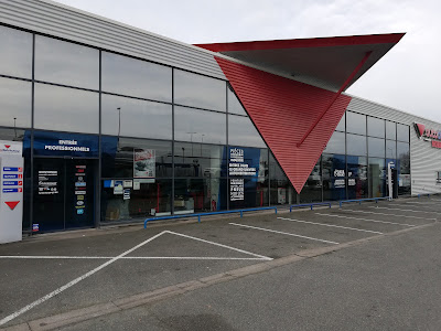 Autodistribution à Le Mans