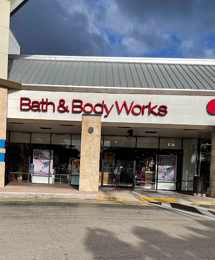 Beauty Supply Store «Bath & Body Works», reviews and photos, 2024 S University Dr, Davie, FL 33324, USA