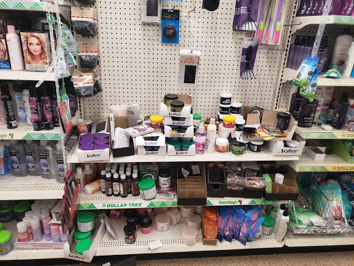 Dollar Store «Dollar Tree», reviews and photos, 224 A Eglin Pkwy NE, Fort Walton Beach, FL 32547, USA