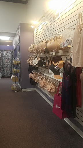 Lingerie Store «Ann’s Bra Shop», reviews and photos, 13483 Olive Blvd, Chesterfield, MO 63017, USA