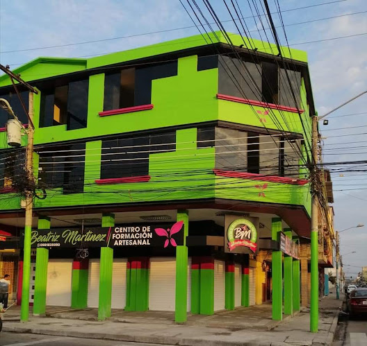 Opiniones de Escuela de Belleza Beatríz Martínez en Machala - Centro de estética