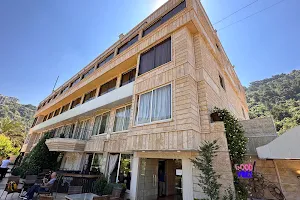 Hotel Nahr Al Janna image