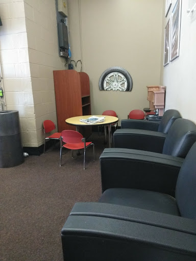 Tire Shop «Firestone Complete Auto Care», reviews and photos, 711 Erie Blvd E, Syracuse, NY 13210, USA