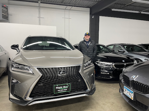 Used Car Dealer «Right Buy Automotive», reviews and photos, 1333 154th Ave NE #250, Ham Lake, MN 55304, USA