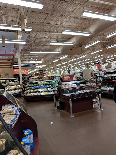 Grocery Store «Hannaford Supermarket», reviews and photos, 255 Warner Blvd, Taunton, MA 02780, USA