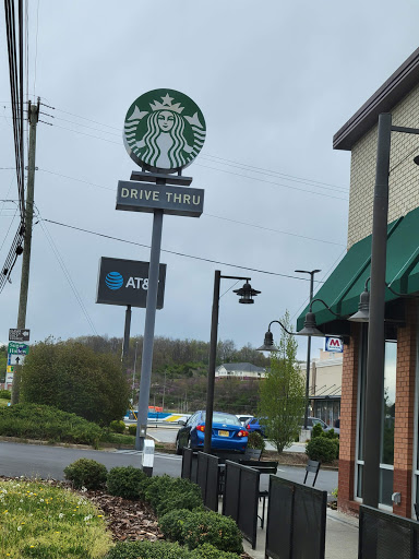 Coffee Shop «Starbucks», reviews and photos, 3177 Lee Hwy, Bristol, VA 24202, USA