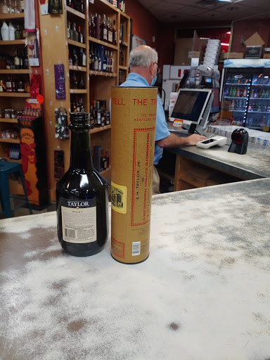 Liquor Store «Honeygo Wine & Spirits», reviews and photos, 5004 Honeygo Center Dr, Perry Hall, MD 21128, USA