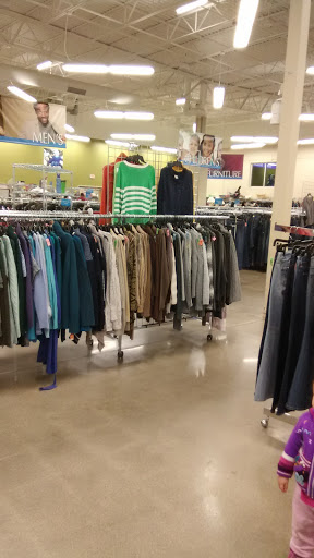 Thrift Store «Goodwill Store & Donation Center», reviews and photos, 1020 N Rohlwing Rd, Addison, IL 60101, USA
