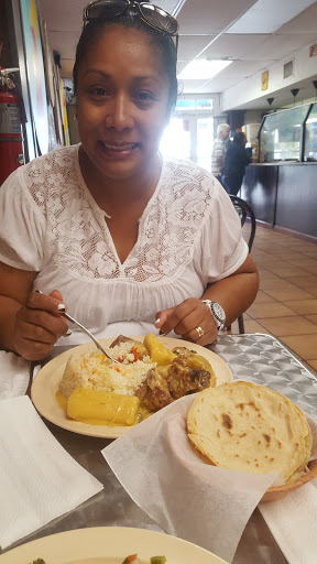 Cafe «El Gallito Coffee Shop», reviews and photos, 205 SW 8th Ave, Miami, FL 33130, USA