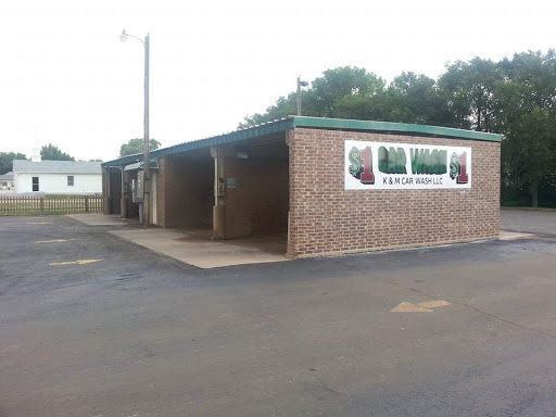 K & M Car Wash LLC en El Dorado